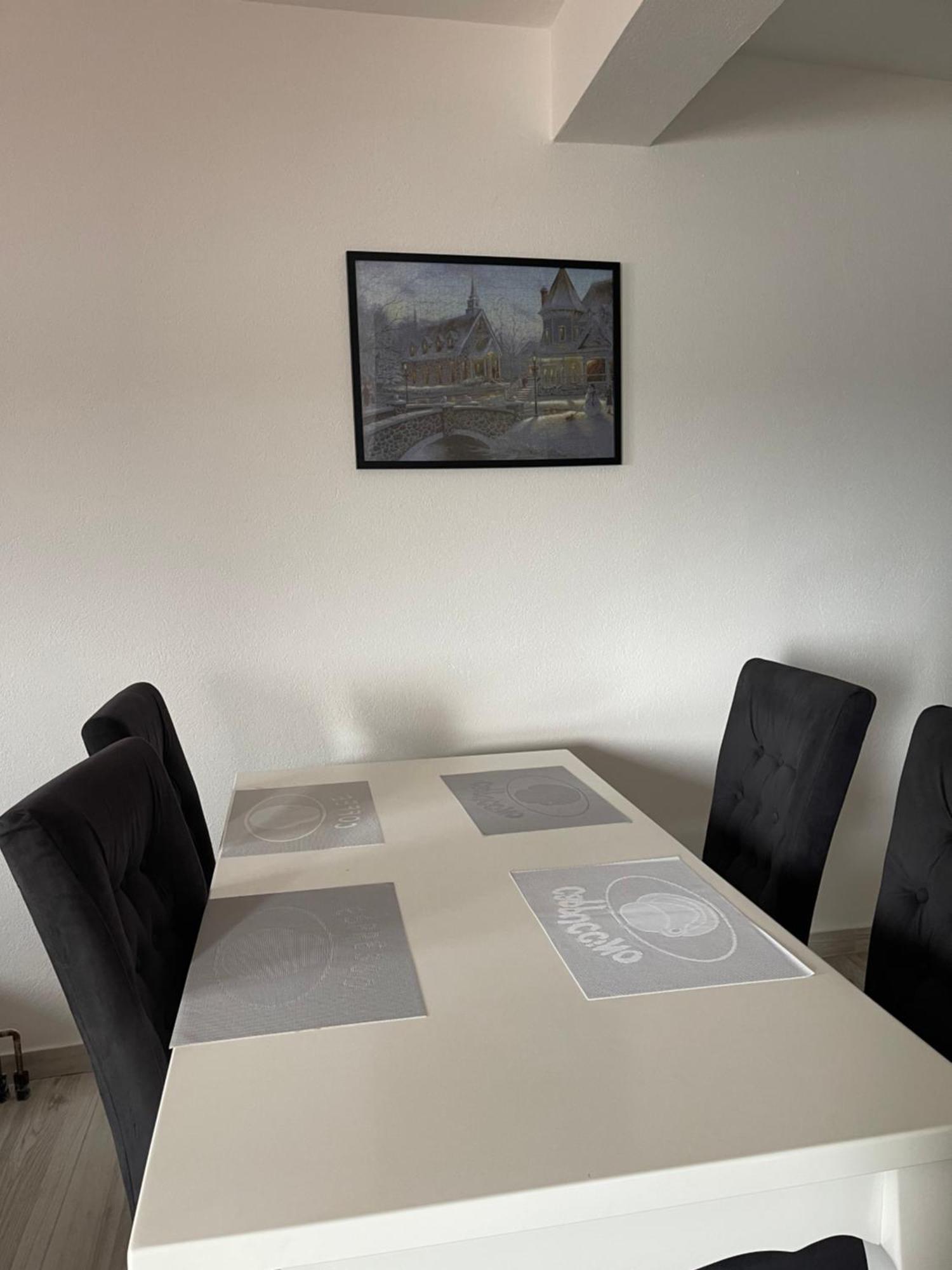 Nikola Apartment เนอุม ภายนอก รูปภาพ